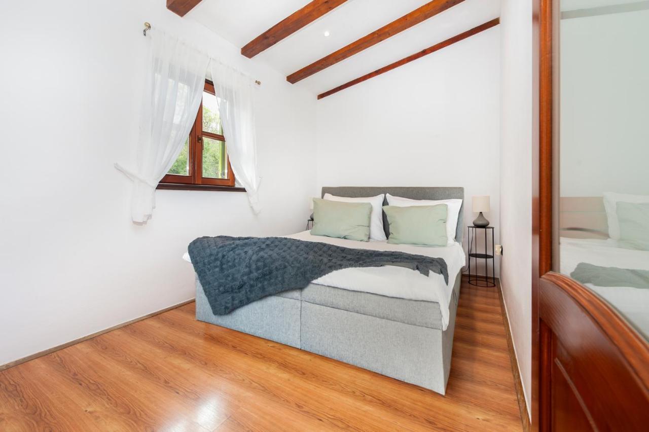 Villa Antica Rovinj Exteriör bild